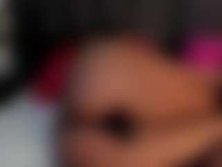 Reina's Live Sex Cam Show
