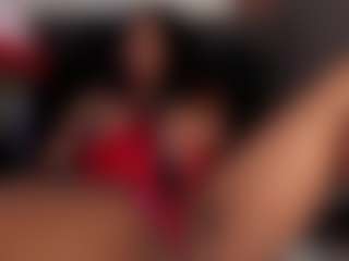Reina's Live Sex Cam Show