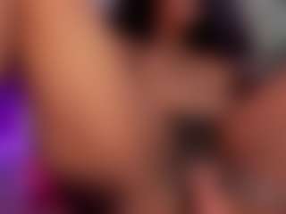 Reina's Live Sex Cam Show