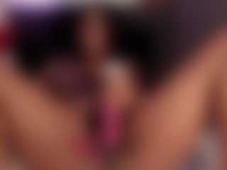 Live cam show with Reina - Sexwebcam Ebony on TeamSkeetLive | colombia