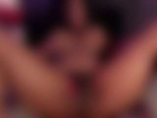 Reina's Live Sex Cam Show