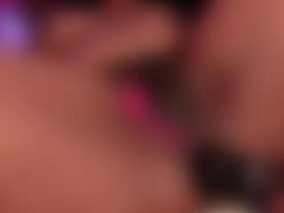 Reina's Live Sex Cam Show
