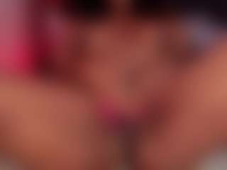 Reina's Live Sex Cam Show
