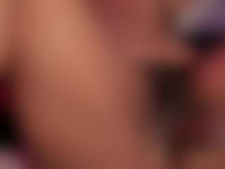 Reina's Live Sex Cam Show
