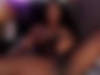 Reina's Live Sex Cam Show
