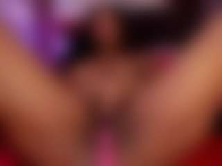 Live cam show with Reina - Ebony on x69.live | colombia