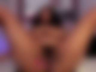 Reina's Live Sex Cam Show