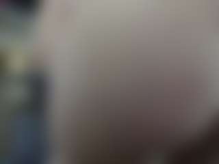 Andrea Montoya's Live Sex Cam Show