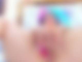 Live cam show with RileySweet - Living Room on Camming Site