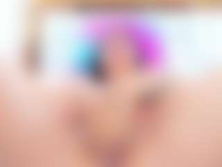 Live cam show with RileySweet - Living Room on xxxlivecams.org