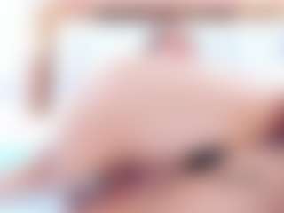 Live cam show with RileySweet - Cute on CamClone