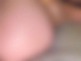 youngbrunette's Live Sex Cam Show