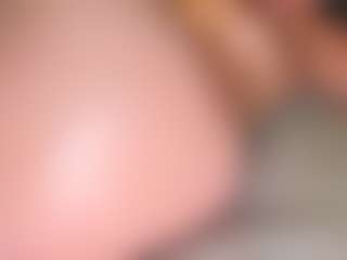 youngbrunette's Live Sex Cam Show