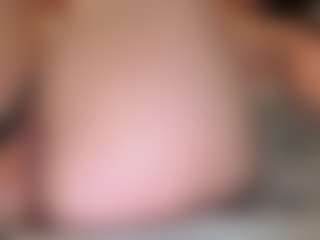 youngbrunette's Live Sex Cam Show