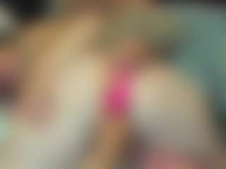 Live cam show with JadeandDamon - Gagging on Camsoda