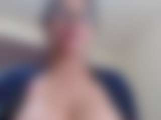 Milfcamila's Live Sex Cam Show