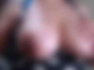 Milfcamila's Live Sex Cam Show