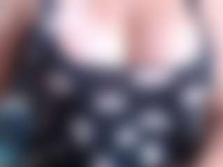 Milfcamila's Live Sex Cam Show