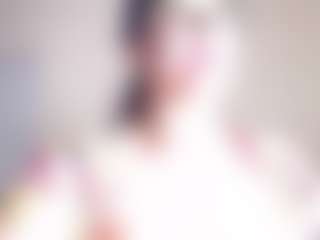 Live cam show with Milfcamila - Curvy MILF on livesuperchat.net
