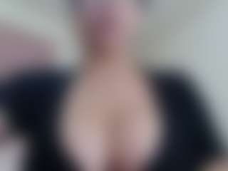 Live cam show with Milfcamila - Italian Mature on anonymated.com | colombia