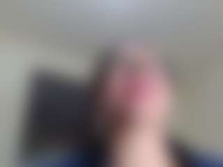 Milfcamila's Live Sex Cam Show