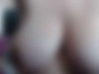 Milfcamila's Live Sex Cam Show