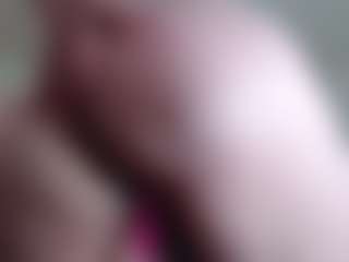 Live cam show with Milfcamila - Fingers on fapnchat