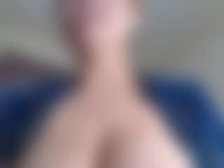 Milfcamila's Live Sex Cam Show