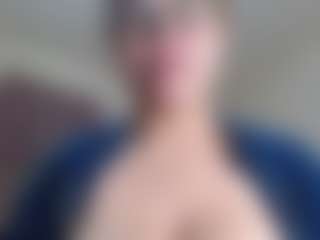 Milfcamila's Live Sex Cam Show