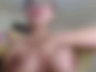 Milfcamila's Live Sex Cam Show