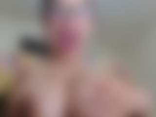 Live cam show with Milfcamila - Hairy Pussy Toys on nudelive.tv