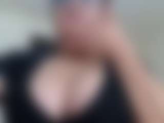 Milfcamila's Live Sex Cam Show
