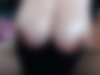 Live cam show with Milfcamila - Pornstar Spank on justonemore.cc