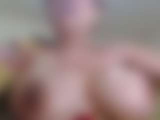 Milfcamila's Live Sex Cam Show