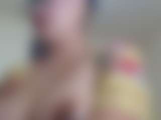 Milfcamila's Live Sex Cam Show