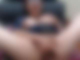 Live cam show with Milfcamila - Big Tits Mature on Camsoda
