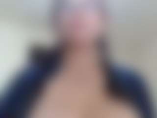 Live cam show with Milfcamila - Hairy Pussy on madthumbs