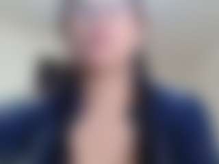 Milfcamila's Live Sex Cam Show