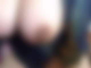 Milfcamila's Live Sex Cam Show