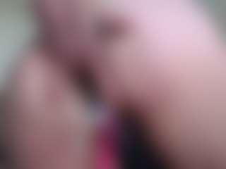Milfcamila's Live Sex Cam Show