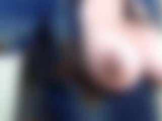 Live cam show with Milfcamila - BBW Big Tits on Camsoda