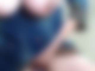 Milfcamila's Live Sex Cam Show