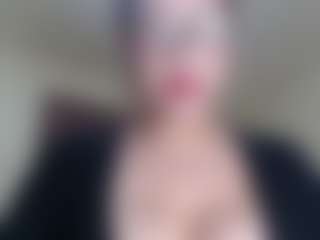 Live cam show with Milfcamila - Spanish Mature on Camsoda | colombia