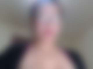 Milfcamila's Live Sex Cam Show