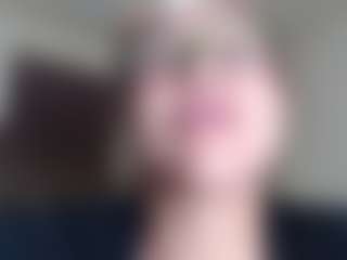 Milfcamila's Live Sex Cam Show
