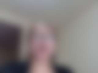 Milfcamila's Live Sex Cam Show