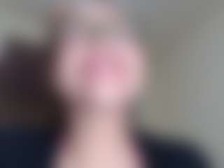 Milfcamila's Live Sex Cam Show