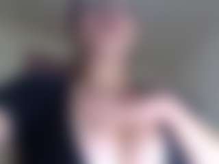Milfcamila's Live Sex Cam Show