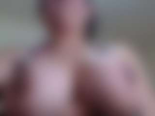 Milfcamila's Live Sex Cam Show
