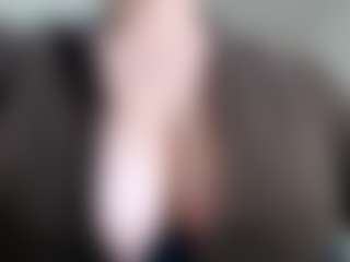 Milfcamila's Live Sex Cam Show
